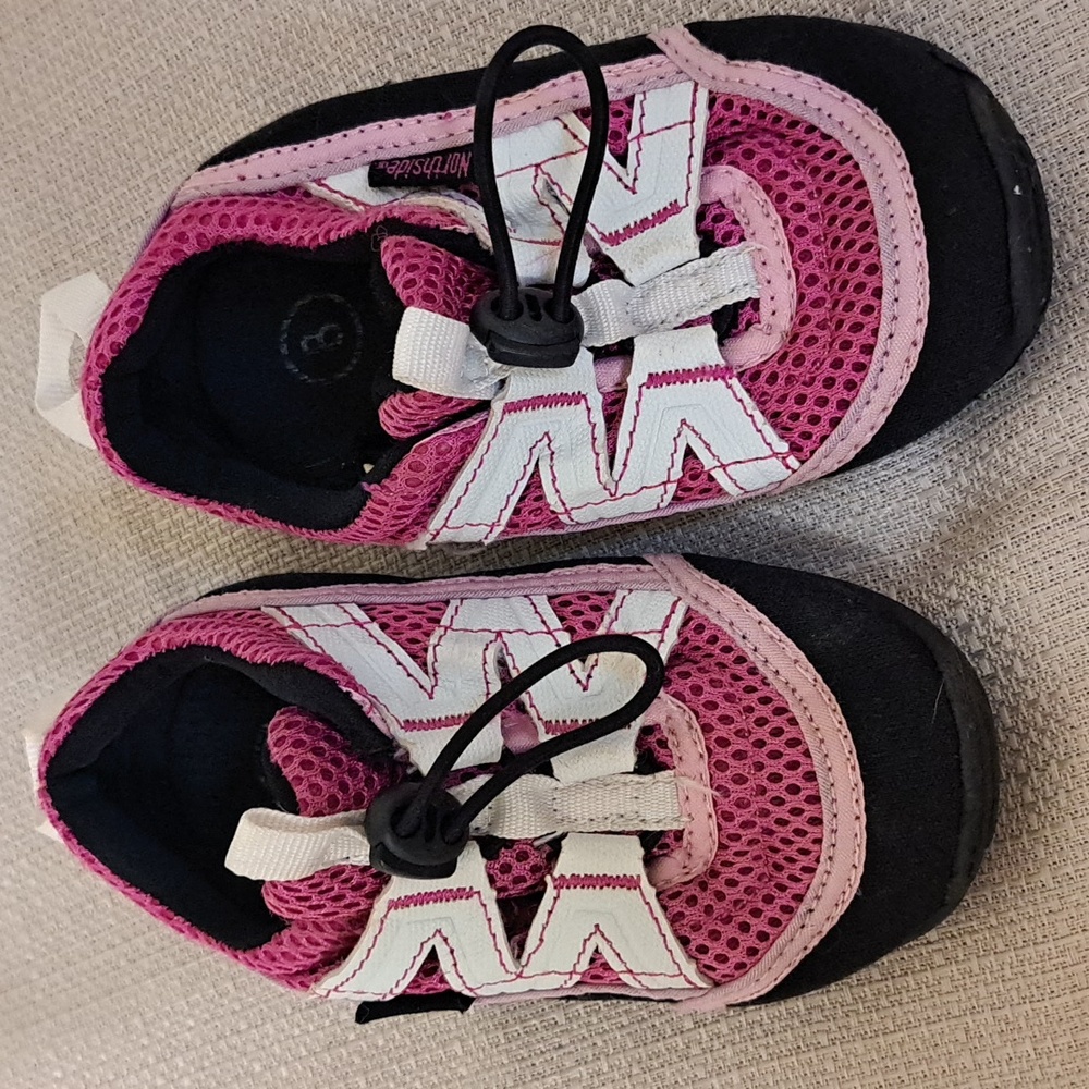 Northside Water Shoes Girls 8T Pink / Black / White